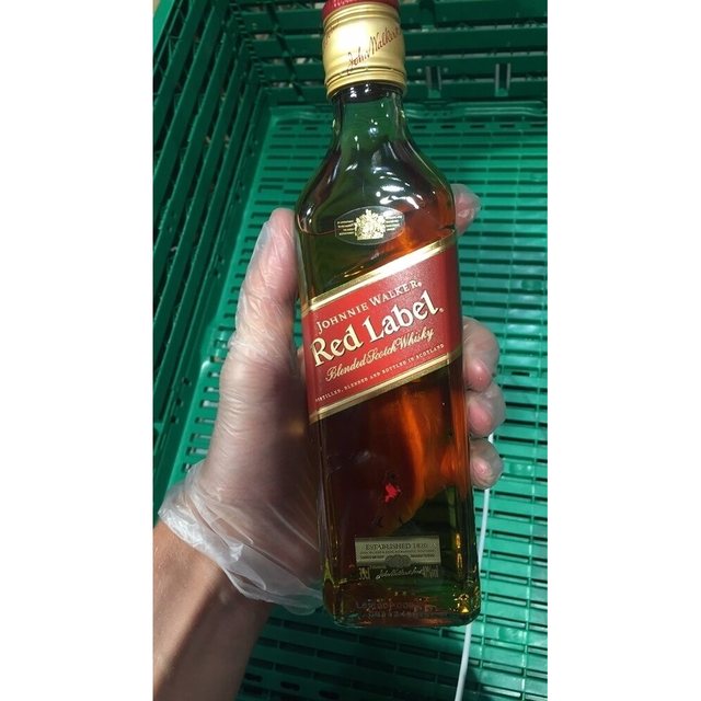 Gold Label + 5 Red Bull