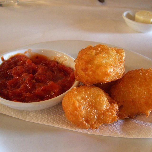 Pastelzinho de Queijo